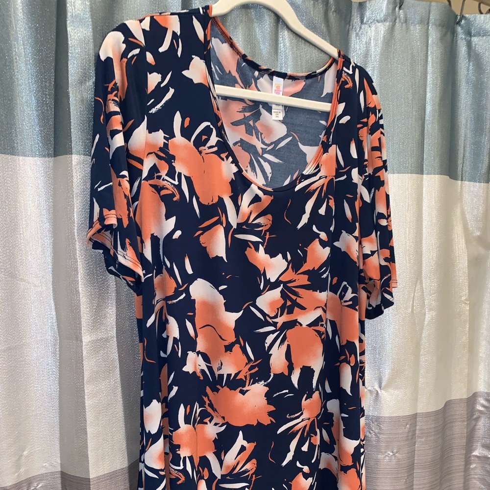 Lularoe Carly